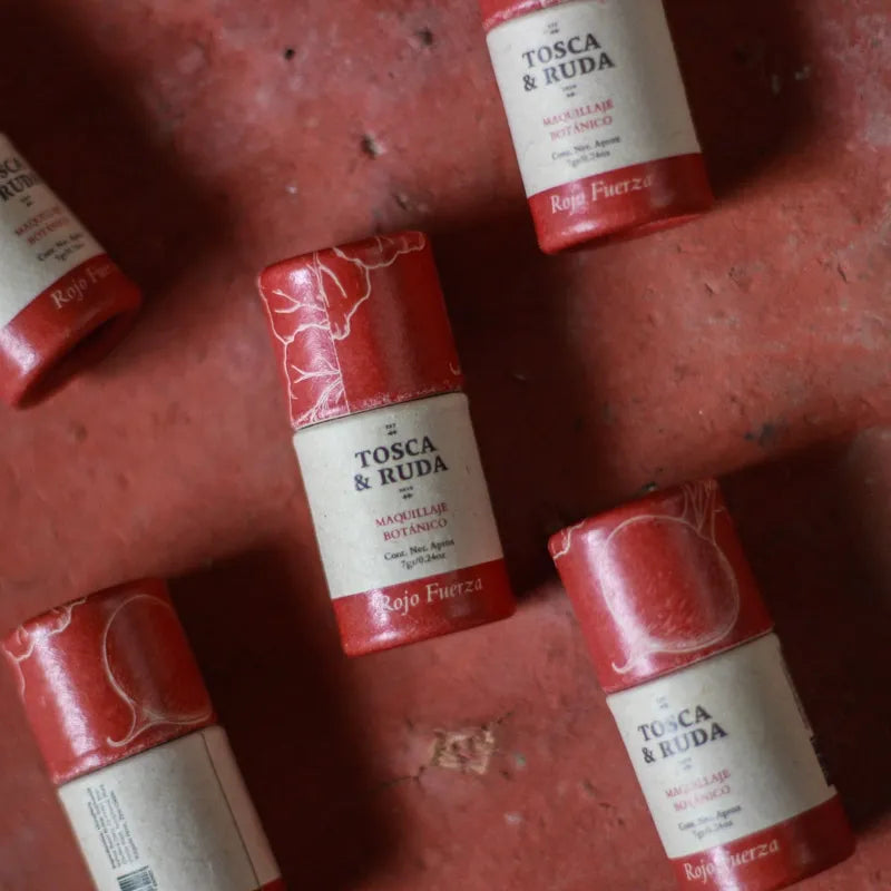 Maquillaje botánico - Rojo Fuerza -